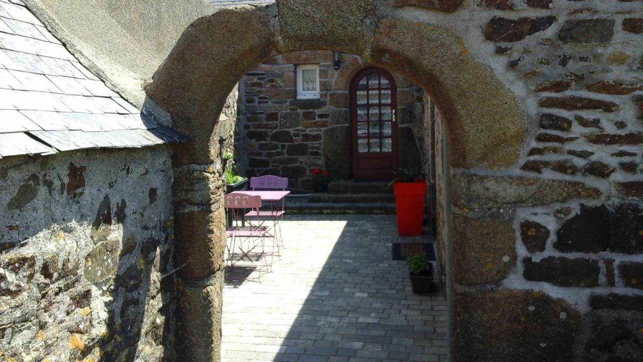 Les Hauts De Kerdrein Villa Saint-Jean-du-Doigt Eksteriør billede